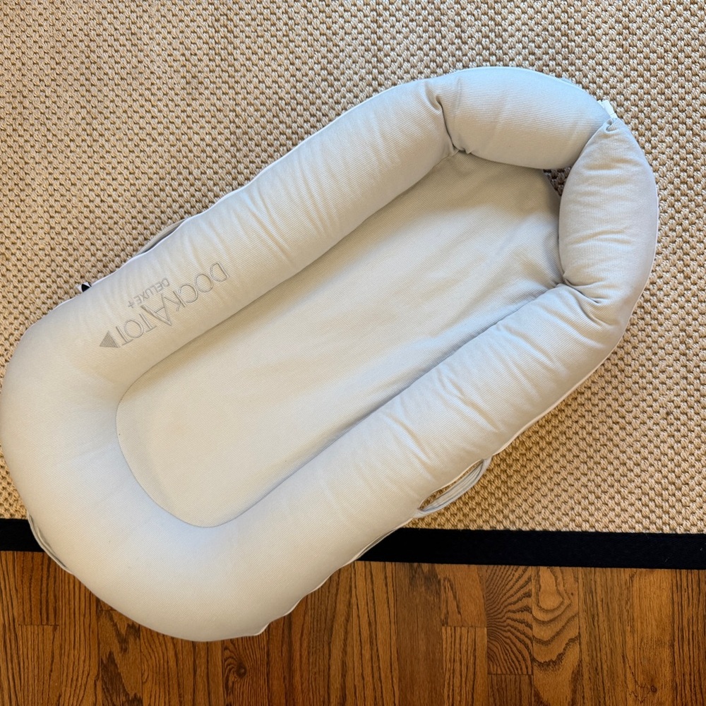 Dockatot Deluxe+